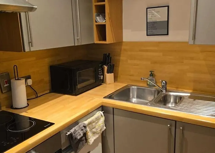 Appartement Compact L Sleeps 3 In *